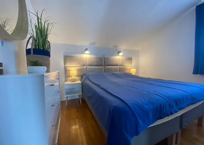 Apartments Time Off
